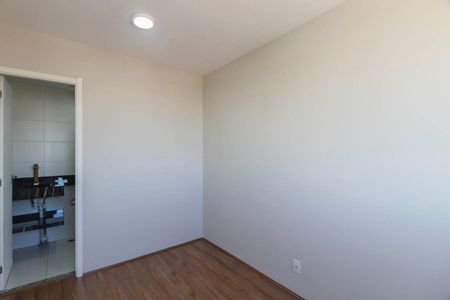 Quarto de apartamento à venda com 1 quarto, 27m² em Jardim Adutora, São Paulo