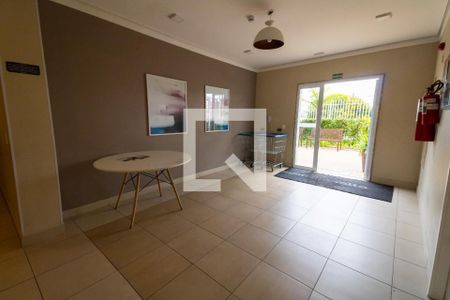 Apartamento à venda com 27m², 1 quarto e sem vaga Apartamento à venda com 27m², 1 quarto e sem vagaÁrea comum - Salão de festas