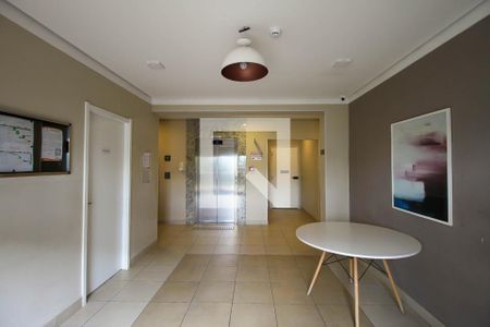 Apartamento à venda com 27m², 1 quarto e sem vaga Apartamento à venda com 27m², 1 quarto e sem vagaHall de entrada