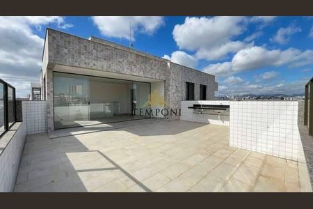 Apartamento à venda com 162m², 4 quartos e 3 vagas