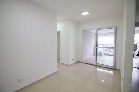 Sala de apartamento à venda com 2 quartos, 70m² em Campo Belo, São Paulo