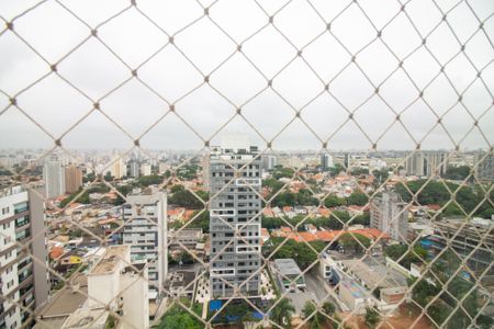 Apartamento para alugar com 70m², 2 quartos e 2 vagas Apartamento para alugar com 70m², 2 quartos e 2 vagasVaranda - Vista