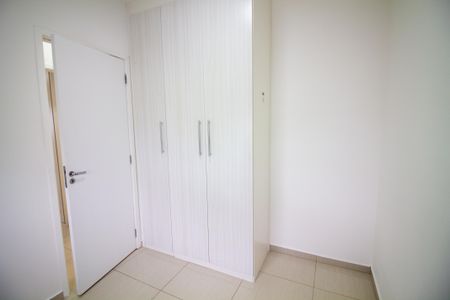 Apartamento para alugar com 70m², 2 quartos e 2 vagas Apartamento para alugar com 70m², 2 quartos e 2 vagasQuarto 1