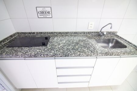 Apartamento para alugar com 70m², 2 quartos e 2 vagas Apartamento para alugar com 70m², 2 quartos e 2 vagasCozinha