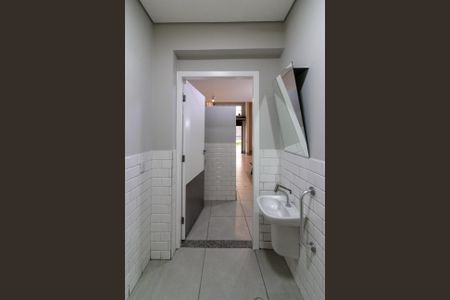 Casa à venda com 110m², 1 quarto e 2 vagasBanheiro 3