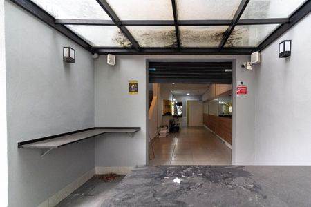 Casa à venda com 110m², 1 quarto e 2 vagasEntrada