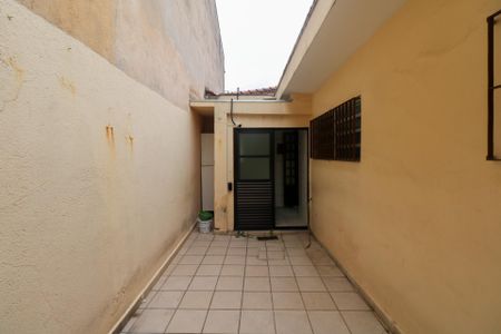 Casa à venda com 165m², 2 quartos e 2 vagasQuintal