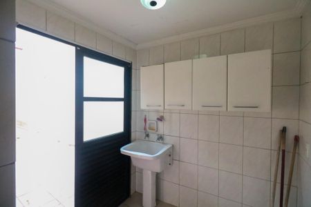 Casa à venda com 165m², 2 quartos e 2 vagasÁrea de Serviço