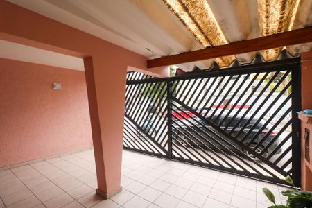 Casa à venda com 165m², 2 quartos e 2 vagasGaragem