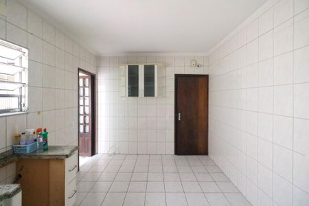 Casa à venda com 165m², 2 quartos e 2 vagasCozinha