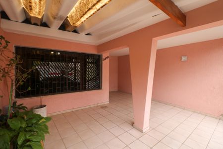 Casa à venda com 165m², 2 quartos e 2 vagasGaragem