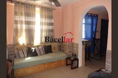 Casa à venda com 2 quartos, 77m² em Tijuca, Rio de Janeiro