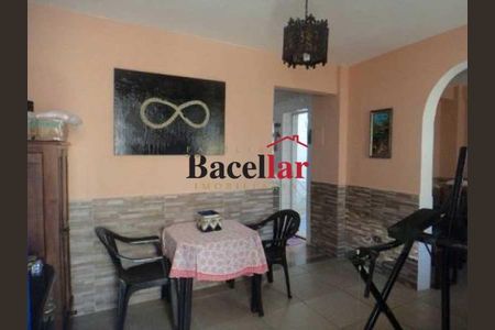 Casa à venda com 2 quartos, 77m² em Tijuca, Rio de Janeiro