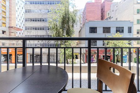Studio para alugar com 27m², 1 quarto e sem vagaVaranda