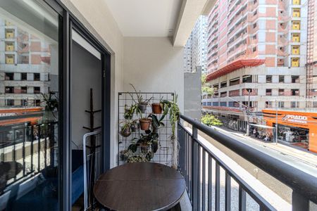 Studio para alugar com 27m², 1 quarto e sem vagaVaranda