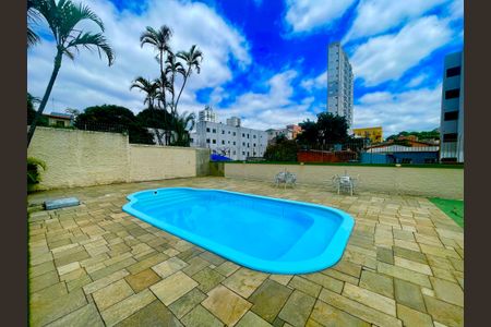 Apartamento à venda com 74m², 2 quartos e 1 vagaPiscina