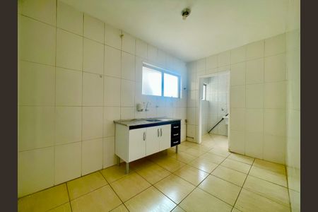 Apartamento à venda com 74m², 2 quartos e 1 vagaCozinha