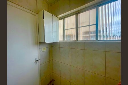 Apartamento à venda com 74m², 2 quartos e 1 vagaÁrea de Serviço
