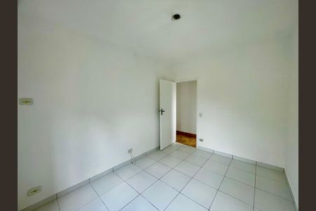 Apartamento à venda com 74m², 2 quartos e 1 vagaQuarto 2