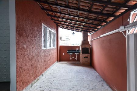 Casa para alugar com 128m², 4 quartos e 1 vaga Casa para alugar com 128m², 4 quartos e 1 vagaÁrea externa