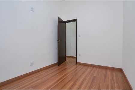 Casa para alugar com 128m², 4 quartos e 1 vaga Casa para alugar com 128m², 4 quartos e 1 vagaQuarto 3