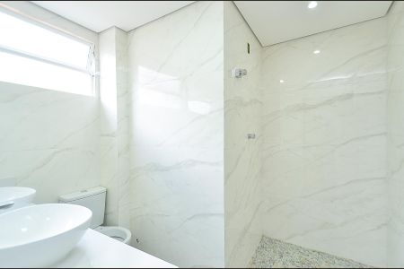 Casa para alugar com 128m², 4 quartos e 1 vaga Casa para alugar com 128m², 4 quartos e 1 vagaBanheiro Suíte