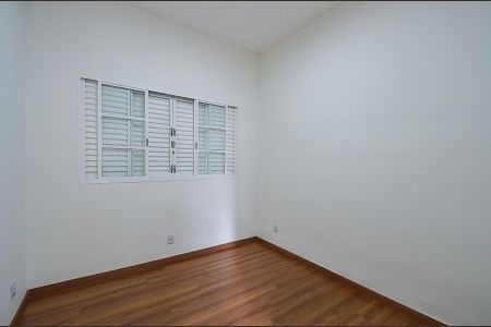Casa para alugar com 128m², 4 quartos e 1 vaga Casa para alugar com 128m², 4 quartos e 1 vagaQuarto 1