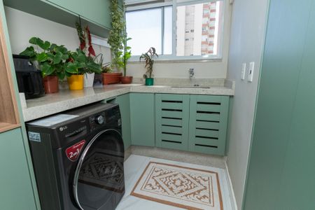 Apartamento para alugar com 136m², 3 quartos e 2 vagasÁrea de Serviço