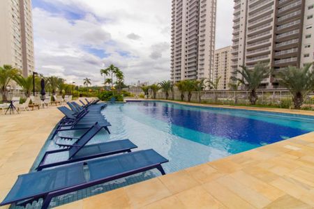 Apartamento para alugar com 136m², 3 quartos e 2 vagasÁrea Comum - Piscina