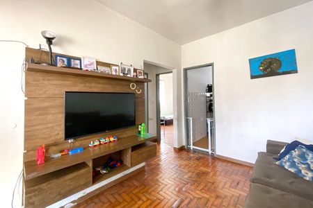 Sala de casa para alugar com 2 quartos, 150m² em União, Belo Horizonte