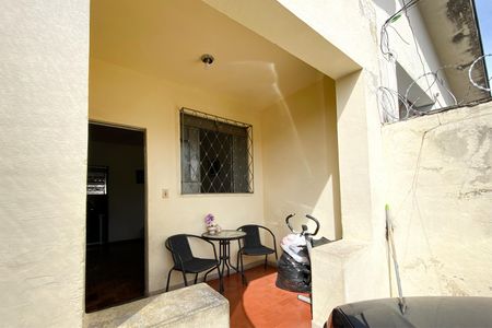 Varanda de casa para alugar com 2 quartos, 150m² em União, Belo Horizonte