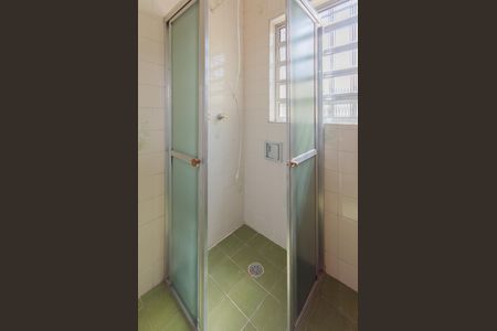 Casa à venda com 200m², 4 quartos e 2 vagasBanheiro da Suíte 2
