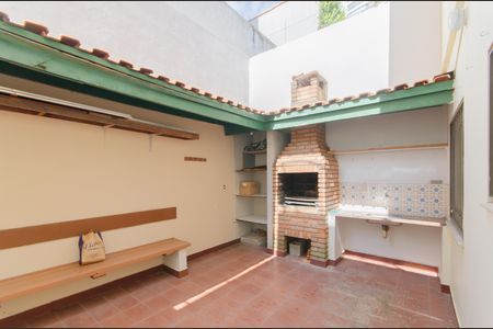 Casa à venda com 200m², 4 quartos e 2 vagasÁrea externa