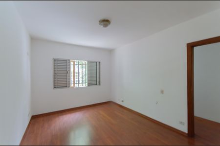 Casa à venda com 200m², 4 quartos e 2 vagasSuíte 3