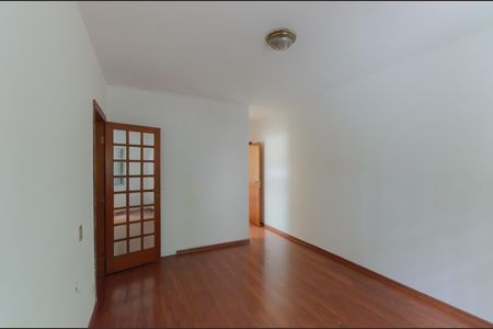 Casa à venda com 200m², 4 quartos e 2 vagasSuíte 3