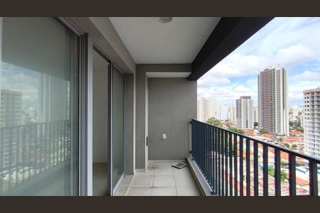 Apartamento para alugar com 37m², 1 quarto e sem vagaVaranda