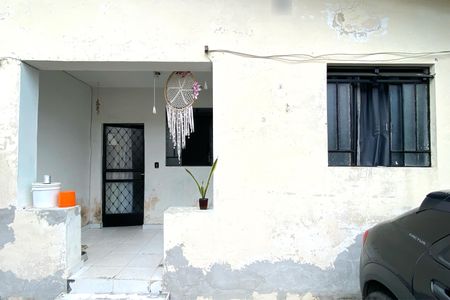 Casa à venda com 300m², 2 quartos e 1 vagaVaranda