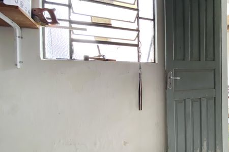 Casa à venda com 300m², 2 quartos e 1 vagaQuarto de Serviço