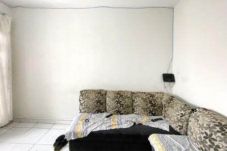 Casa à venda com 300m², 2 quartos e 1 vagaSala