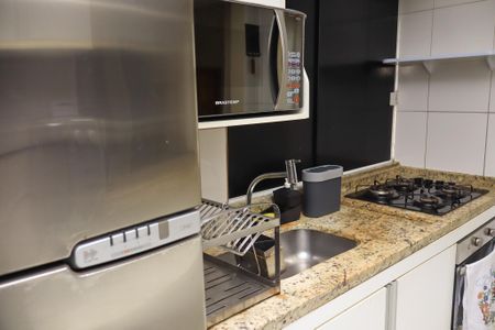 Casa para alugar com 45m², 2 quartos e 1 vaga