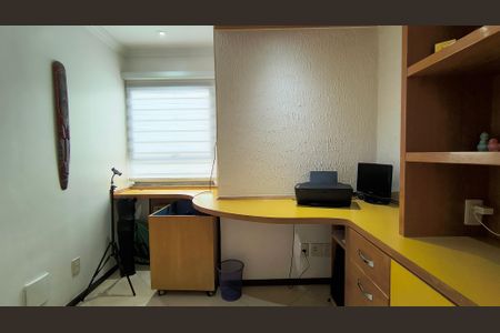 Apartamento à venda com 338m², 4 quartos e 2 vagas Apartamento à venda com 338m², 4 quartos e 2 vagasSuíte 1