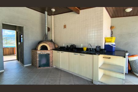 Apartamento à venda com 338m², 4 quartos e 2 vagasCobertura