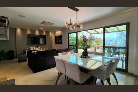 Sala de apartamento à venda com 4 quartos, 338m² em Recreio dos Bandeirantes, Rio de Janeiro