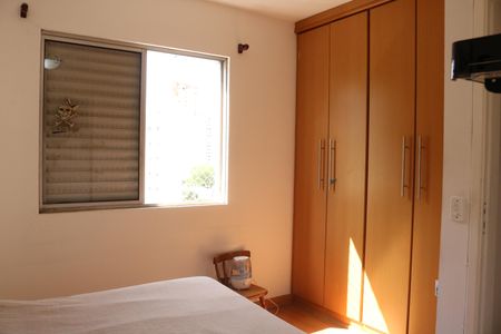 Apartamento à venda com 75m², 2 quartos e 2 vagasQuarto 1