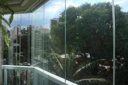 Apartamento à venda com 75m², 2 quartos e 2 vagasSala