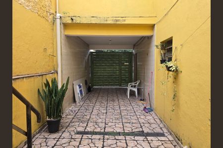 Casa à venda com 100m², 4 quartos e 4 vagasQuintal / Garagem