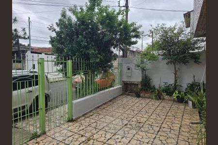 Casa à venda com 100m², 4 quartos e 4 vagasQuintal
