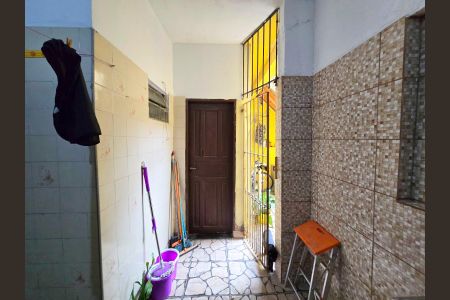 Casa à venda com 100m², 4 quartos e 4 vagasÁrea de Serviço
