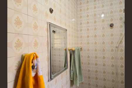 Casa à venda com 100m², 4 quartos e 4 vagasBanheiro Social 02