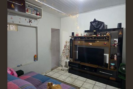 Casa à venda com 100m², 4 quartos e 4 vagasCASA 02 Sala
